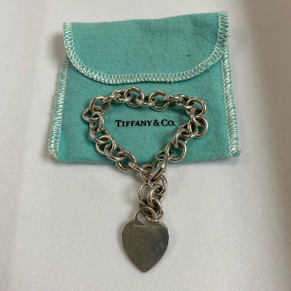 Tiffany & Co link heart bracelet